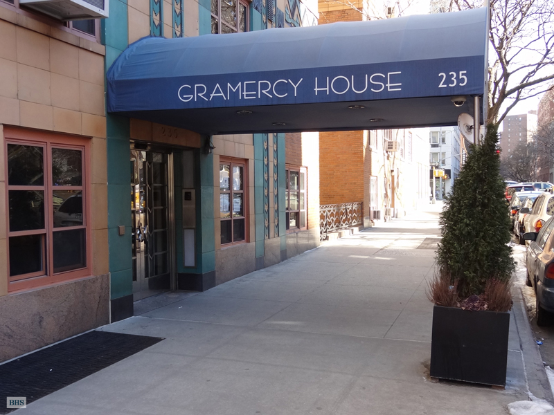 Closed 235 East 22nd Street, Flatiron/Gramercy Park, NYC, ID 12140984