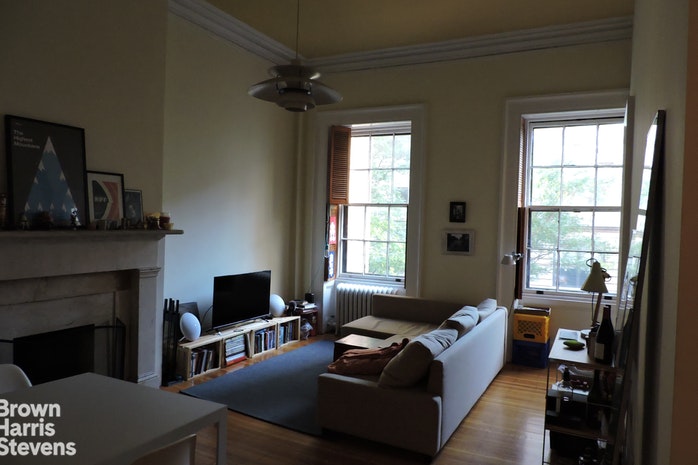 60 CLARK STREET 2F
