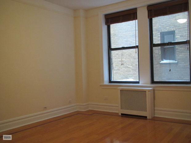 Photo 1 of 801 Riverside Drive 2C, Upper West Side, NYC, $1,850, Web #: 12191466