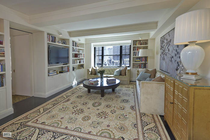 Photo 1 of 245 East 72nd Street, Upper East Side, NYC, $1,510,000, Web #: 12326066
