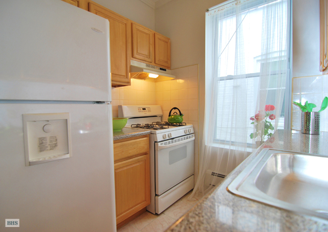 Photo 1 of Charming 2 Bedroom  Excellent Location, Brooklyn, New York, $2,200, Web #: 12383559