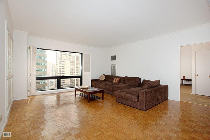 Photo 1 of Fifth Avenue, Midtown East, NYC, $5,750, Web #: 12478063