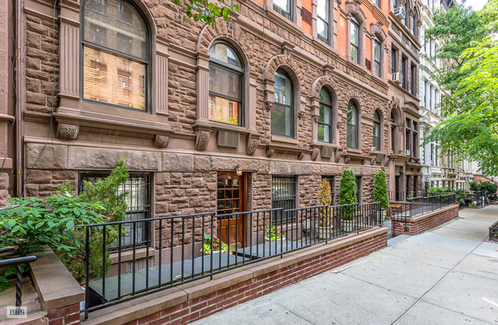 Closed: 56 West 82nd Street, Upper West Side, NYC, ID: 12779237 - Brown ...