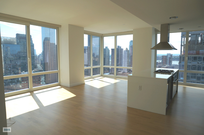 Photo 1 of 247 West 46th Street 2903, Midtown West, NYC, $7,250, Web #: 13149317