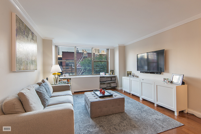 Photo 1 of 301 East 79th Street, Upper East Side, NYC, $1,285,000, Web #: 13223875