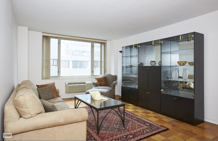 Photo 1 of 130 West 67th Street, Upper West Side, NYC, $630,000, Web #: 13265016