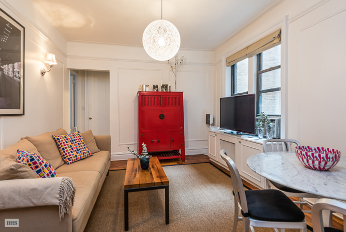 Photo 1 of 166 East 92nd Street 3G, Upper East Side, NYC, $736,000, Web #: 13459007