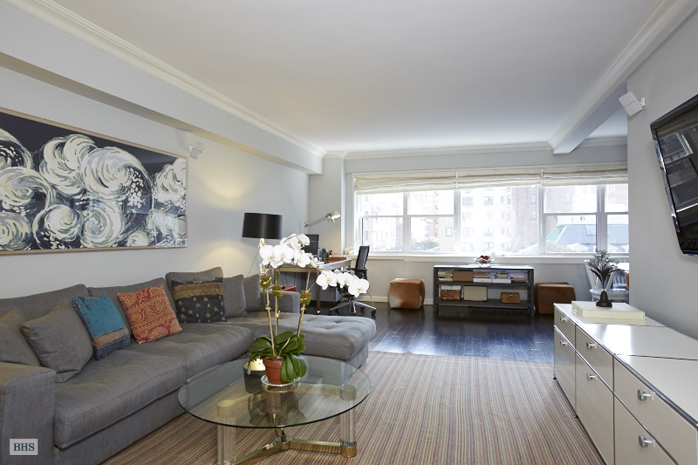 Photo 1 of 165 East 72nd Street, Upper East Side, NYC, $1,675,000, Web #: 13613743