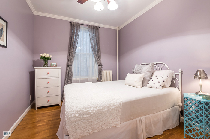 186 Prospect Park West, Brooklyn, New York, $475,000, Web #: 13752084