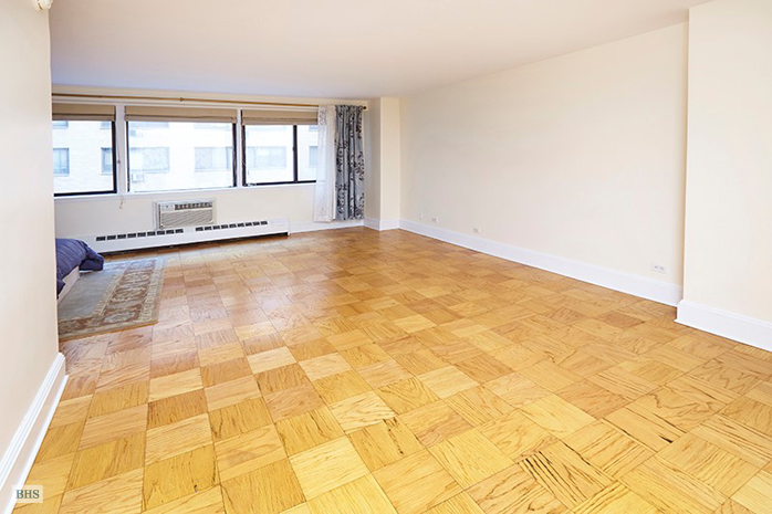 Photo 1 of 16 West 16th Street, Greenwich Village/Chelsea, NYC, $665,000, Web #: 13865662