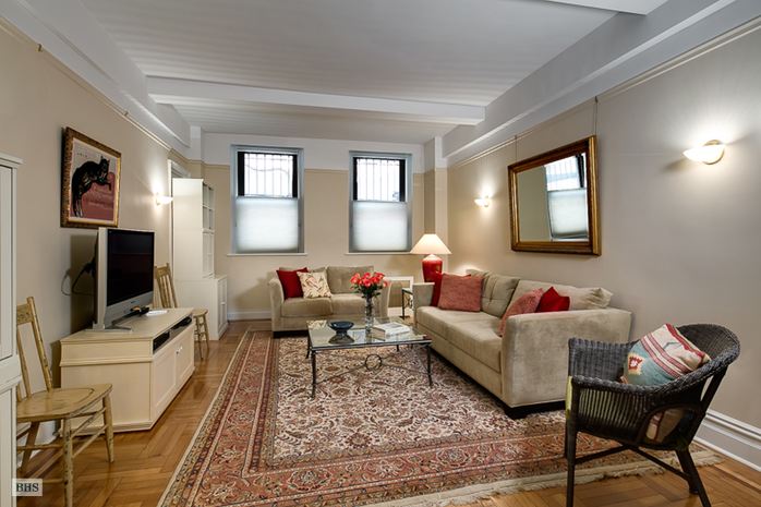 Photo 1 of 123 West 93rd Street, Upper West Side, NYC, $1,577,500, Web #: 13927476