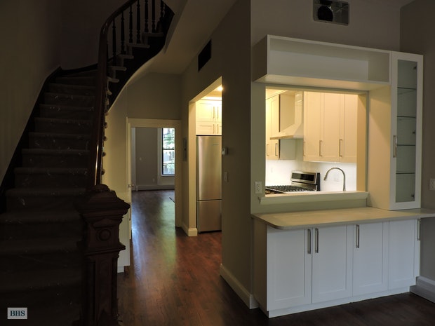 355 CLINTON STREET #2