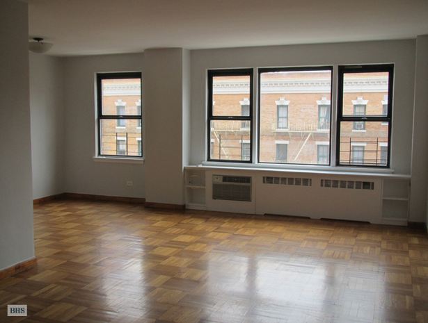 Photo 1 of 460 East 79th Street, Upper East Side, NYC, $3,200, Web #: 14897972