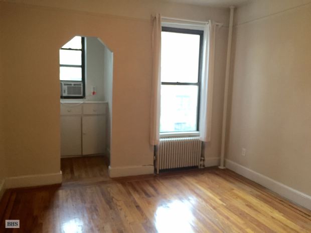 Photo 1 of East 84th Street, Upper East Side, NYC, $3,200, Web #: 14946966