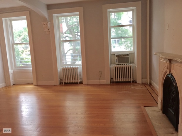Photo 1 of West 22nd Street, Greenwich Village/Chelsea, NYC, $5,400, Web #: 15403335