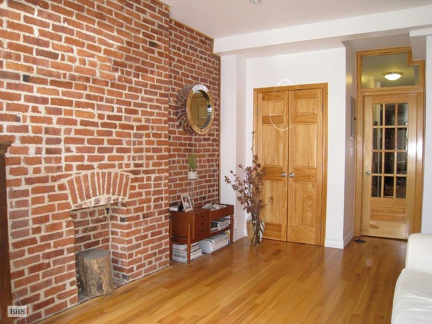 Photo 1 of 219 West 20th Street 4A, Greenwich Village/Chelsea, NYC, $3,850, Web #: 15445022
