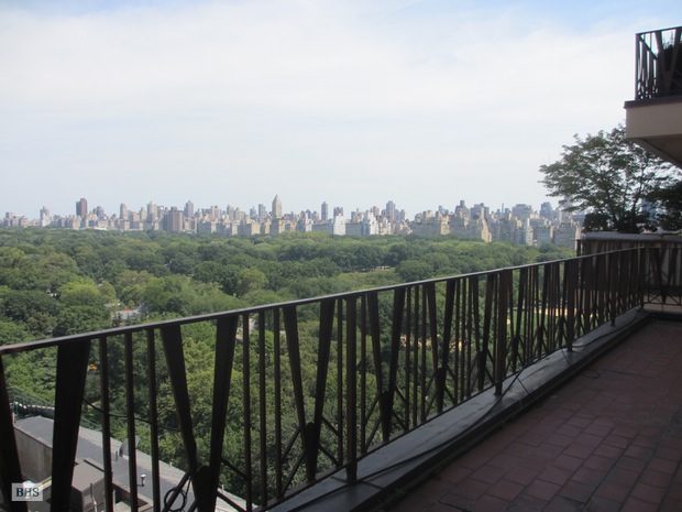 Photo 1 of 25 Central Park West, Upper West Side, NYC, $8,500, Web #: 15459409