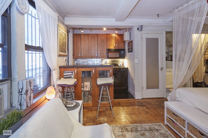 Photo 1 of 333 East 53rd Street, Midtown East, NYC, $325,000, Web #: 16147340