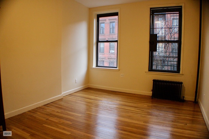 Photo 1 of West 50th Street, Midtown West, NYC, $1,900, Web #: 16158428