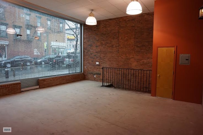 688 UNION ST 1