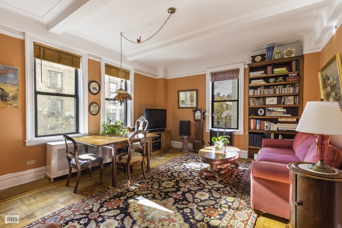 Photo 1 of 130 West 86th Street, Upper West Side, NYC, $1,120,000, Web #: 16170330