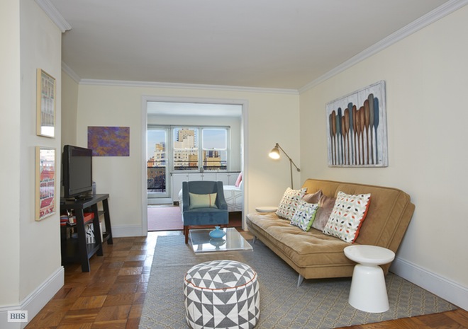 Photo 1 of 340 East 80th Street, Upper East Side, NYC, $800,000, Web #: 16182815
