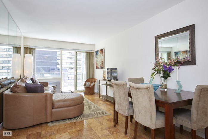 Photo 1 of 159 West 53rd Street, Midtown West, NYC, $3,500, Web #: 16283782