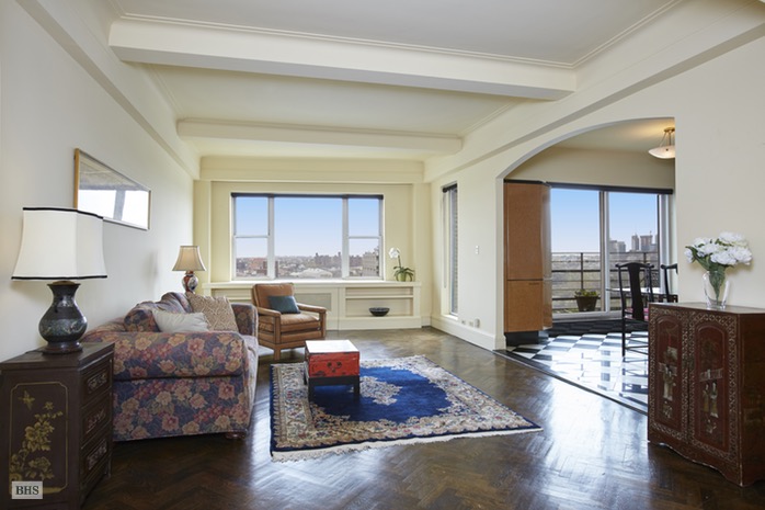 Photo 1 of 33 East End Avenue 12C, Upper East Side, NYC, $885,000, Web #: 16390931