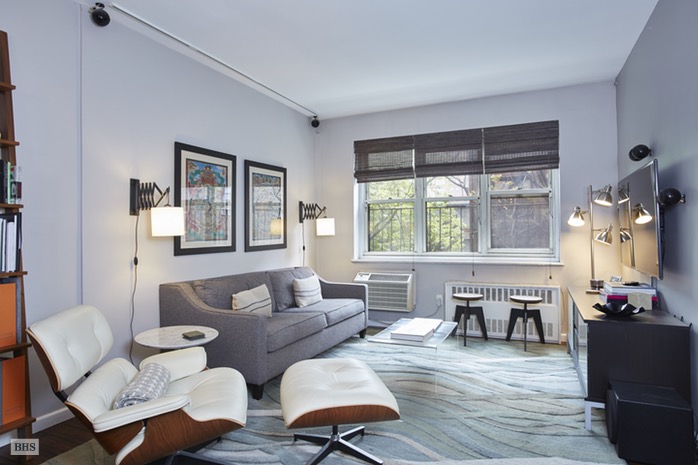 Photo 1 of 320 West 19th Street, Greenwich Village/Chelsea, NYC, $750,000, Web #: 16589022