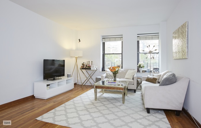 Photo 1 of 104 West 70th Street 2B, Upper West Side, NYC, $6,250, Web #: 16653184