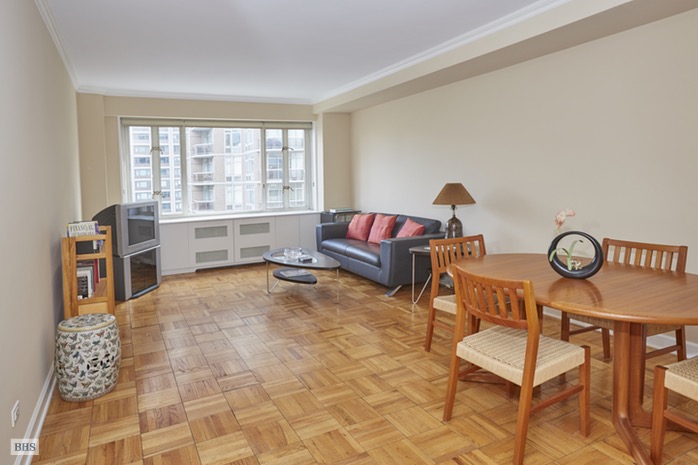 Photo 1 of 166 East 63rd Street, Upper East Side, NYC, $940,000, Web #: 16790748