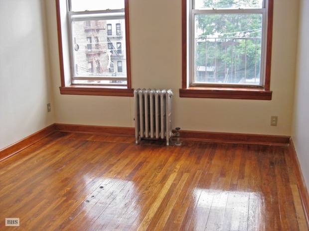 Photo 1 of 23 -50 31st Avenue, Queens, New York, $2,800, Web #: 16838661