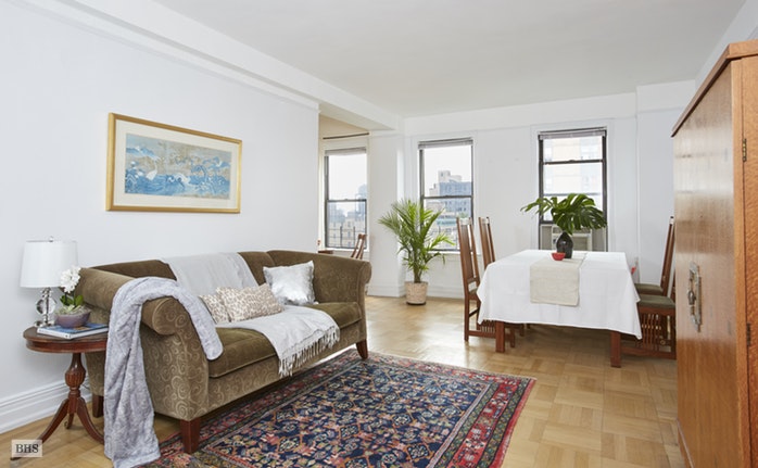 Photo 1 of 175 West 93rd Street 17B, Upper West Side, NYC, $735,000, Web #: 17108891