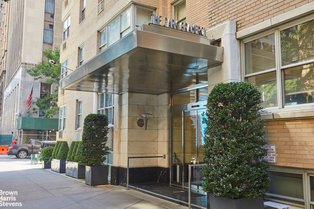 Photo 7 of 7 Lexington Avenue, Flatiron/Gramercy Park, NYC, 2,700, 