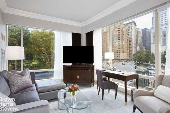 1 Central Park West 308 Upper West Side Nyc 1 795 000 Id Brown Harris Stevens Luxury Real Estate