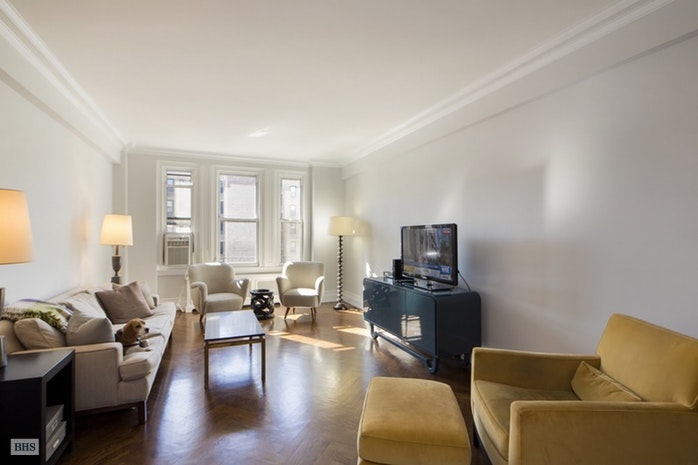 Photo 1 of 221 West 82nd Street 11D, Upper West Side, NYC, $9,995, Web #: 17328604