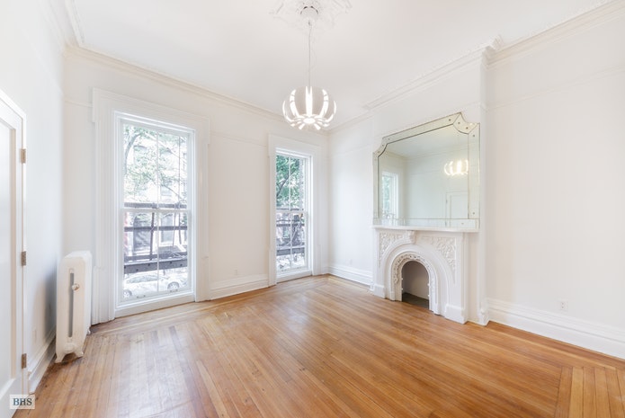 Photo 1 of 255 Carlton Avenue 1, Brooklyn, New York, $4,800, Web #: 17403017