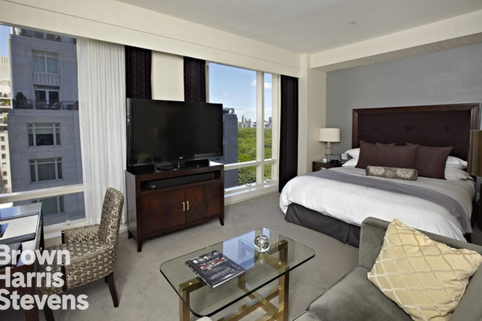 1 CENTRAL PARK WEST 1124