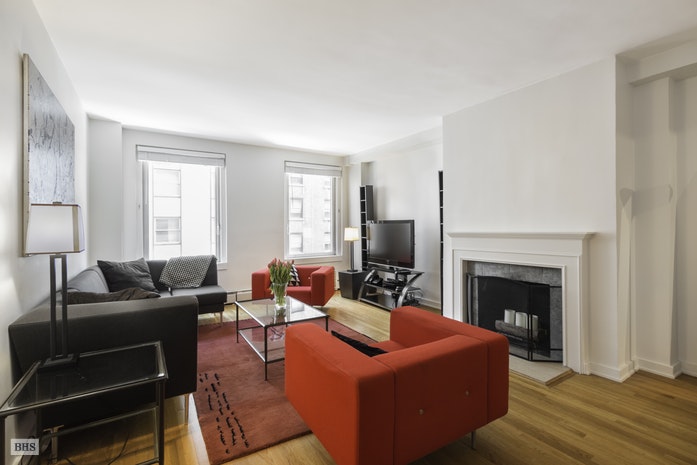 Photo 1 of 40 West 55th Street 5A, Midtown West, NYC, $5,600, Web #: 17641830