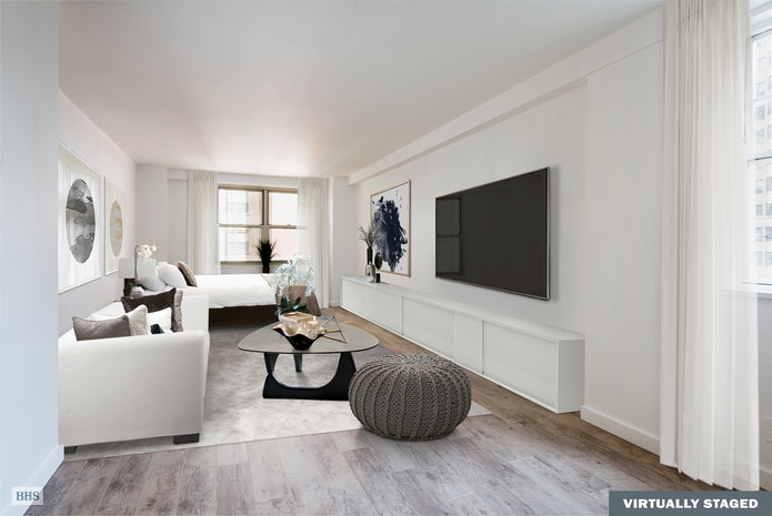 Photo 1 of 520 East 72nd Street 9R, Upper East Side, NYC, $399,000, Web #: 17760689