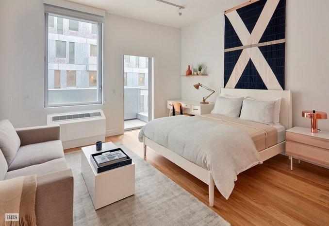325 Kent Avenue 566