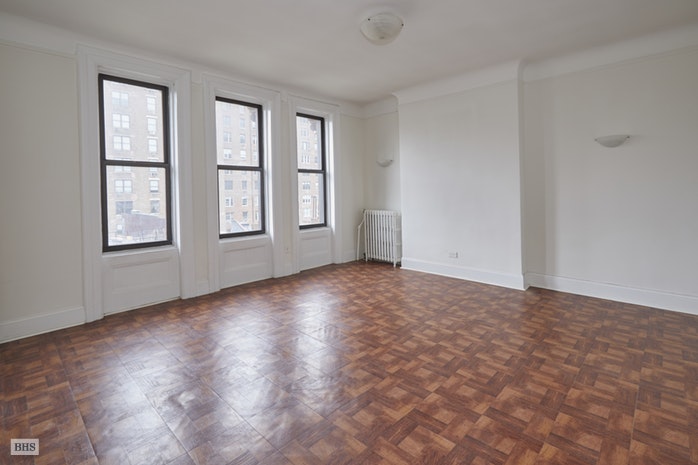 Photo 1 of 60 West 76th Street 7G, Upper West Side, NYC, $2,450, Web #: 17822634