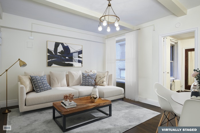 Photo 1 of 325 West 45th Street 320, Midtown West, NYC, $525,000, Web #: 17919576