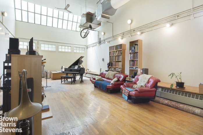 424 WEST 49TH STREET COMM