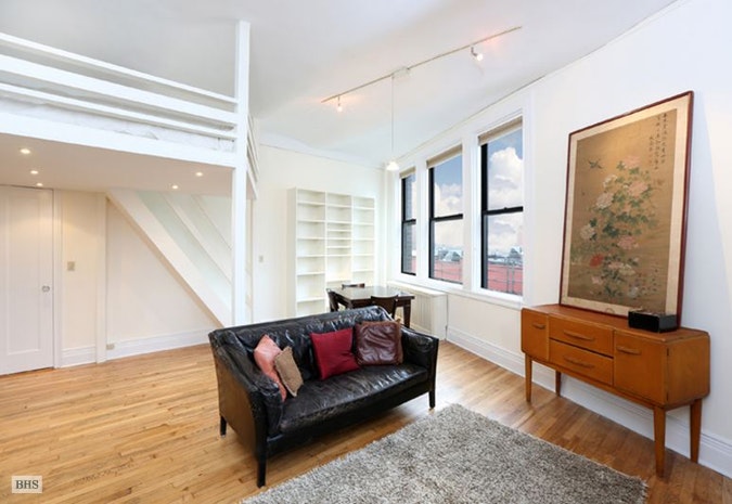 Photo 1 of 1 Sheridan Square 6D, West Village, NYC, $3,395, Web #: 18087876