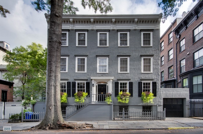 13 PINEAPPLE STREET