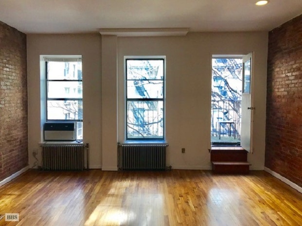 Photo 1 of 123 West 92nd Street 3, Upper West Side, NYC, $3,700, Web #: 18294385