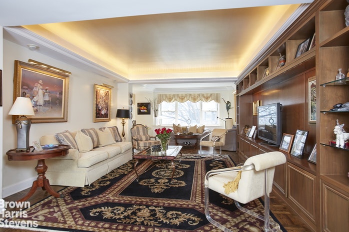 1025 FIFTH AVENUE 8F/N