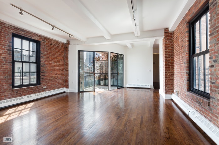 36 LAIGHT STREET PHB