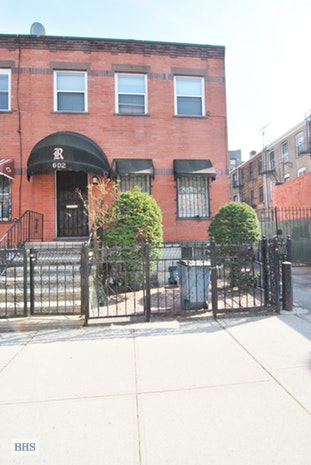 602 LEXINGTON AVENUE